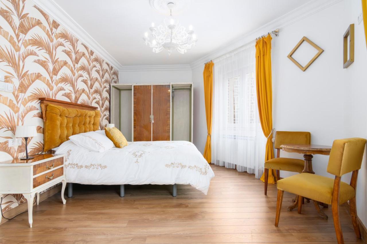 Mia'S Home Леон Екстер'єр фото